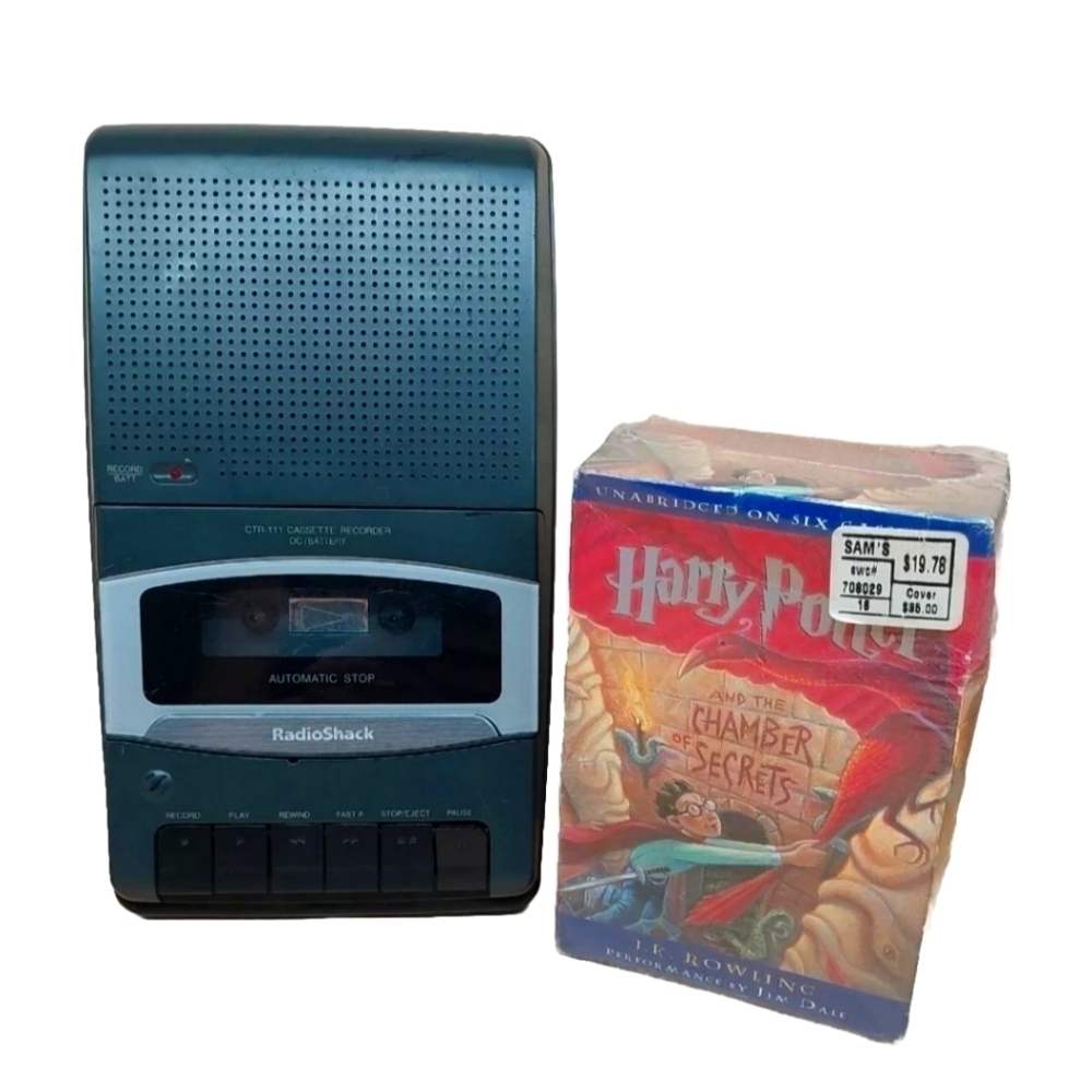 Vintage NOS Deadstock Harry Potter & The Chamber of Secrets Casset Tapes/ Player